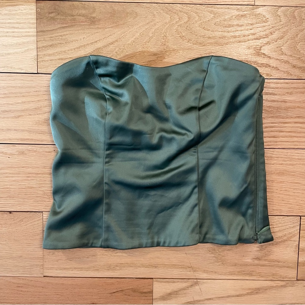Abercrombie & Fitch satin cropped blouse